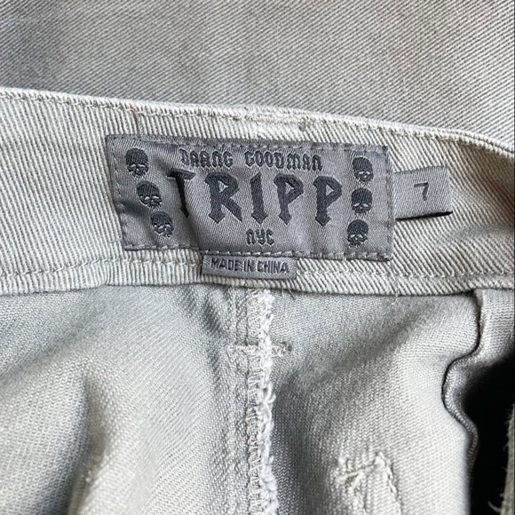 Tripp NYC Gray Skinny Lowrise Jeans Silver Skull Rivets T Pockets Women’s Size 7 - Picture 9 of 12